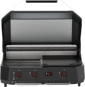 Der Cozze G-800 COMBO Plancha-Grill von Cozze besticht durch sein schwarzes Design mit geöffnetem Deckel, einer geriffelten Kochfläche auf der linken Seite, einer flachen Plancha auf der rechten Seite und drei rot markierten Bedienknöpfen auf der Frontplatte. Gas 50mbar - CH-Regler.