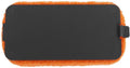 Ein Cozze Scheuerschwamm von Cozze, mit einem rechteckigen schwarzen Kunststoffkörper und einem orangefarbenen Schleifrand für eine effiziente Plancha-Reinigung, ist von oben vor einem weißen Hintergrund abgebildet. Verkauft in einer 3er Packung.