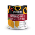 Eine Dose „Datterino Giallo Semi Secco in Sonnenblumenöl 800g“ von Grangusto, mit Bildern von gelben Datterino-Tomaten auf dem Etikett. Die Dose hat ein rot-weißes Etikett mit Abbildungen mediterraner Tomaten und Text in mehreren Sprachen.