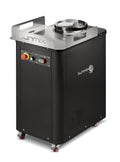 Der MOON 300 Sunmix Pizzaballen-Former, eine industrielle Maschine auf Rädern, die sich ideal für professionelle Küchen eignet, verfügt über Bedienelemente auf der Vorderseite. Er verfügt über einen runden Deckel, auf dessen glatter schwarz-silberner Oberfläche die Marke „Sunmix“ zu sehen ist.