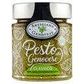 Abgebildet ist ein Glas Pizzalovers Pesto alla Genovese. Das Glas hat einen silbernen Deckel und ein schwarzes Etikett mit grünem Logo. Es enthält 100% Basilico Genovese D.O.P, Sonnenblumenkernöl und ist glutenfrei. Die Verpackung ist mit Basilikumblatt-Illustrationen verziert.
